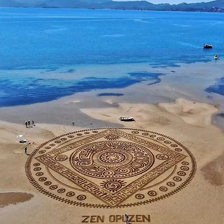 Apartmani More Komarna Pensión Komarna