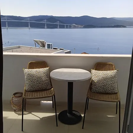 Apartmani More Komarna 3* Komarna