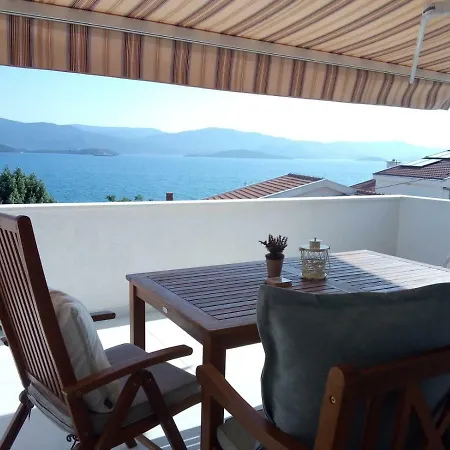 Pensión Apartmani More Komarna Komarna