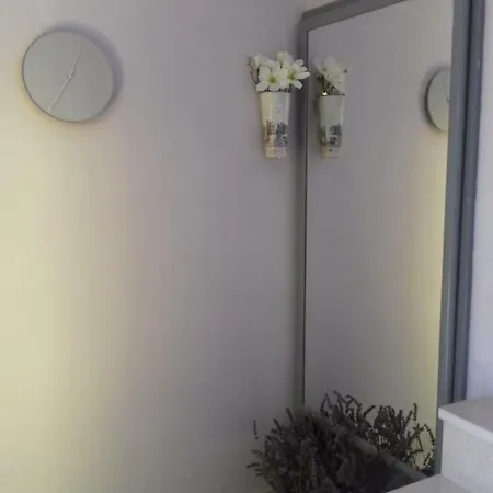 Apartmani More Komarna Komarna