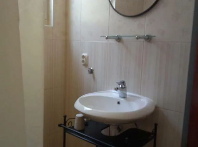 Apartmani More Komarna Komarna