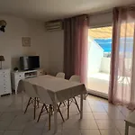 Apartmani More Komarna 3* Komarna