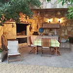 Apartmani More Komarna Guest house Komarna