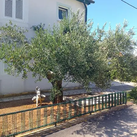 בית הארחה Apartmani More Komarna *