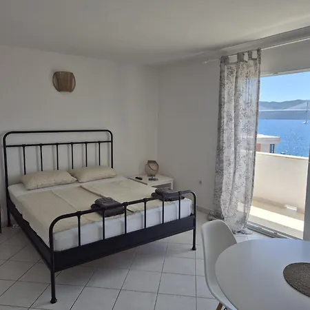 Apartmani More Komarna 3* Komarna