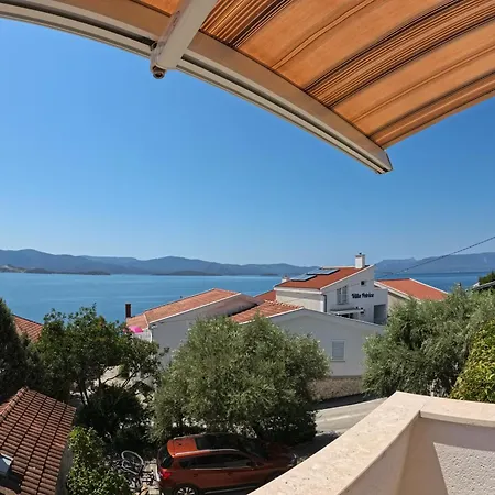 Apartmani More Komarna 3* Komarna